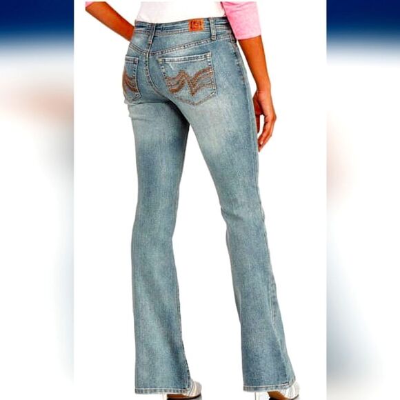 L.E.I Junior's Briget Curvy Boot *BLACK* Embroidered pockets SZ 9 - Picture 6 of 7